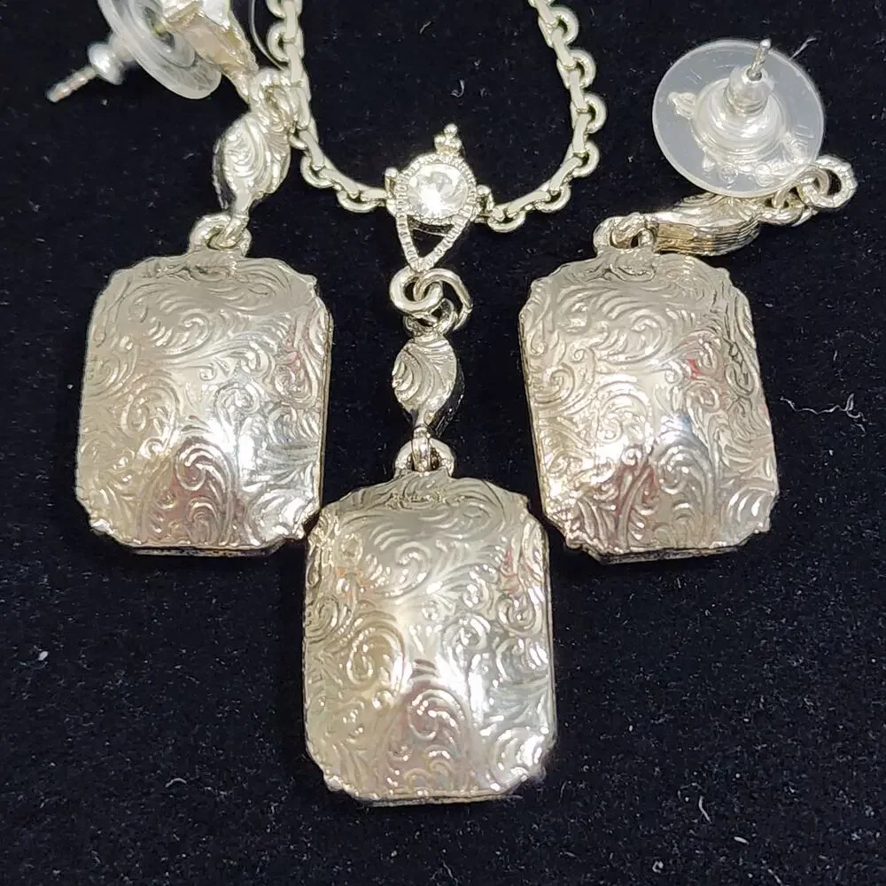 Necklace Earrings Set Faceted Crystal Rectangle Emerald Cut Drop ST 2028 Vintage
